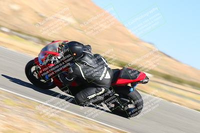 media/Oct-15-2023-TrackXperience (Sun) [[85198ff50b]]/Group 2/session 4 turn 3/